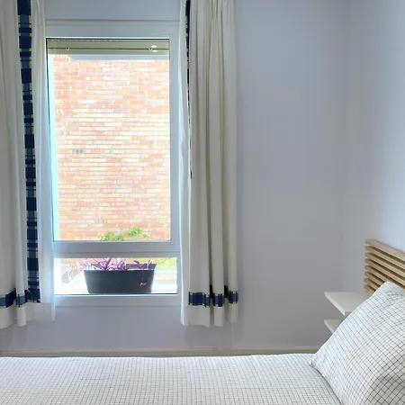 Apartamento Con Vistas Al Mar En Urbanizacion En Primera Linea De Playa Vera